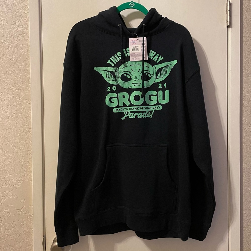 NWT Funko X Grogu Baby Yoda Thanksgiving Day Parade Hoodie - Adult Large